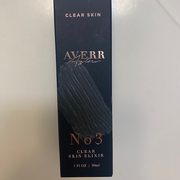 Averr Aglow clear skin elixir - Picture 1 of 3
